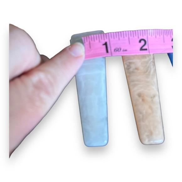 Free Press Nordstrom Hair Clip Accessories Set of 3 Marbled Peach, White, Blue - Picture 5 of 6